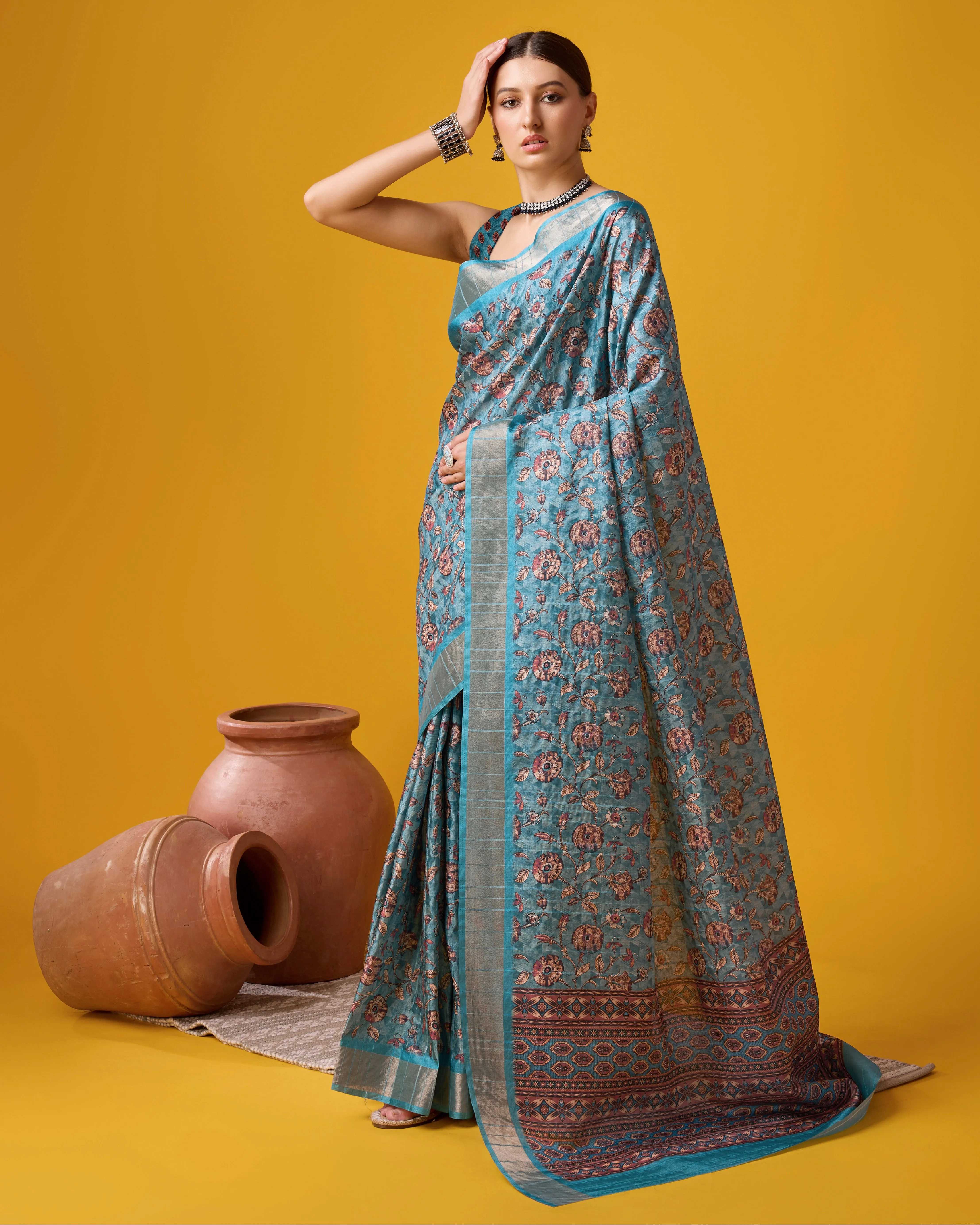 Fashionable Cotton Saree with Modern Digital Prints