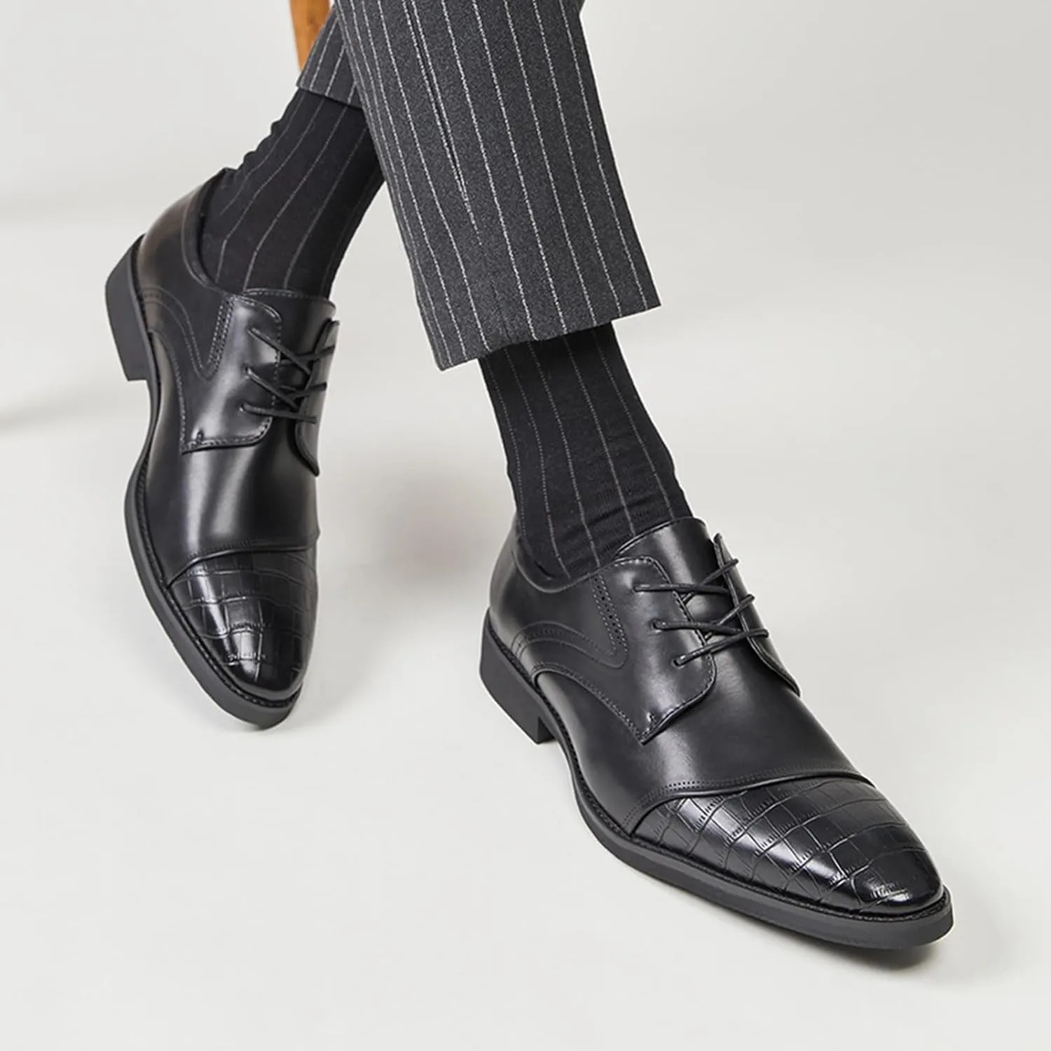 Mens Classic Formal Oxford Shoes, Leather Tuxedo Wedding Business Dress Shoes Non Slip Pointed Toe Genuine Leather Elegant Comfortable